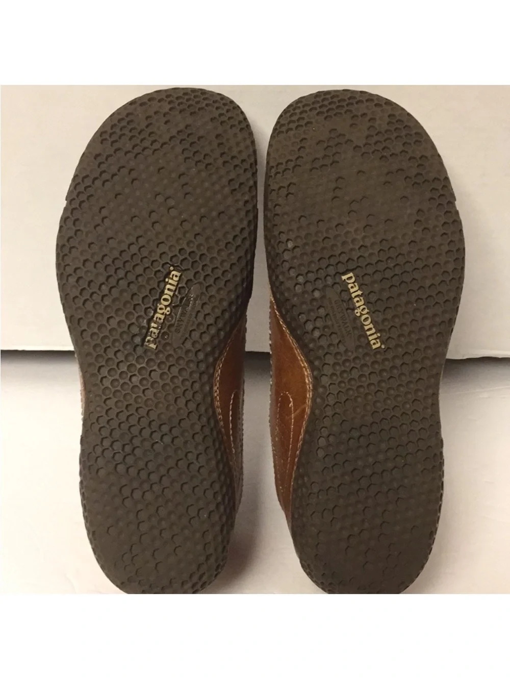 Patagonia Rimu Skywalk Leather Wide Lace Slip-On Loafers